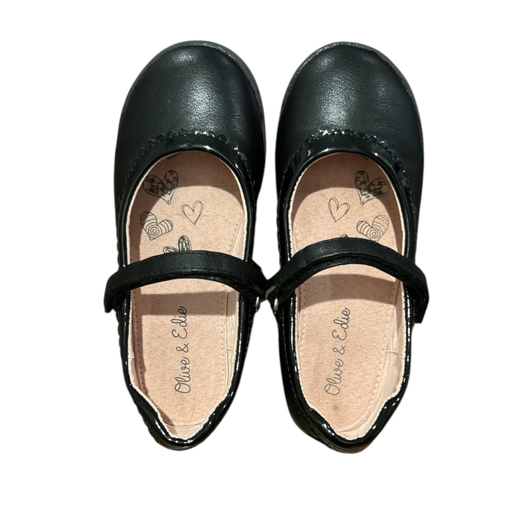 Like new black Mary Jane’s, little girl size 10